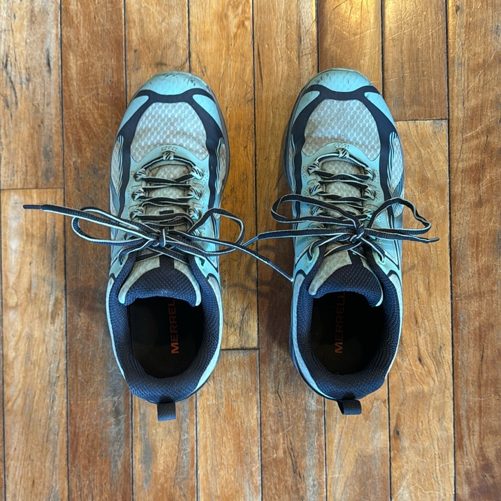 Merrell Siren Edge 3 hiking shoe